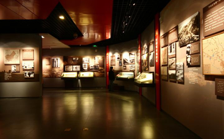 博物館.jpg 博物館.jpg