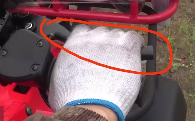 消防摩托車手剎在哪里? 消防摩托車手剎在哪里?