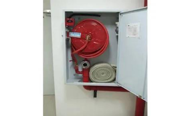消火栓開啟.jpg 消火栓開啟.jpg