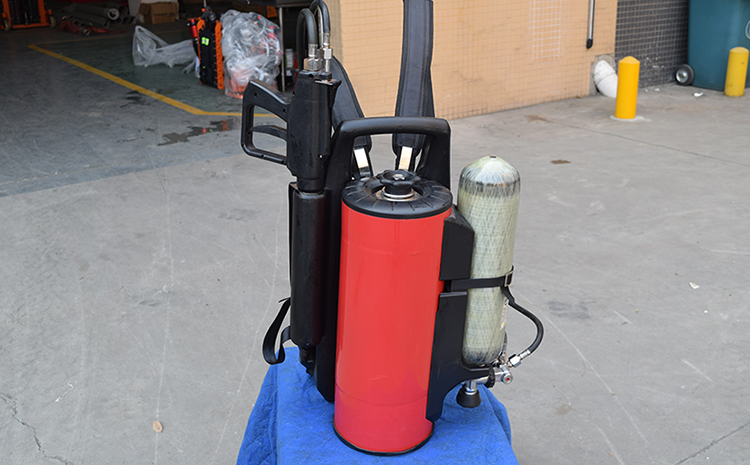 背負式噴霧滅火槍 (2).jpg