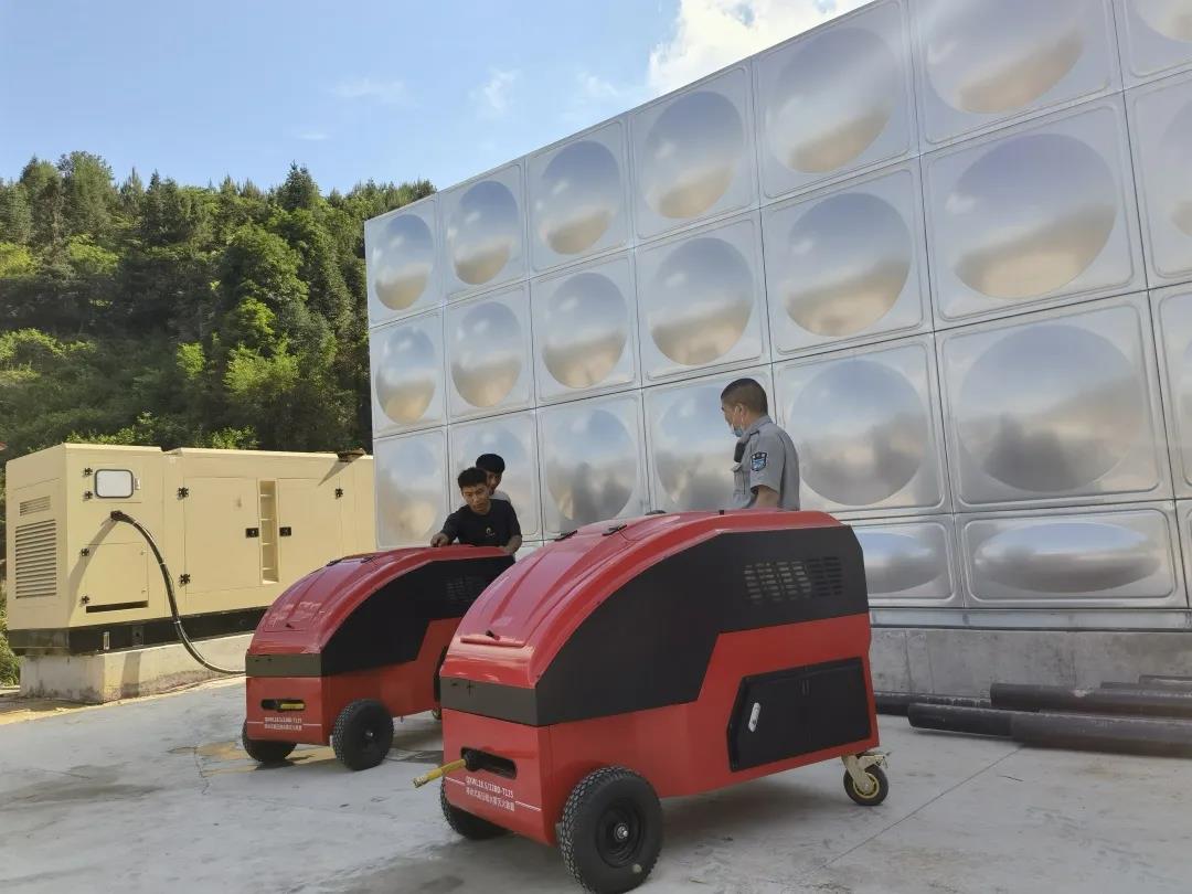 電動式消防摩托車.jpg 電動式消防摩托車.jpg