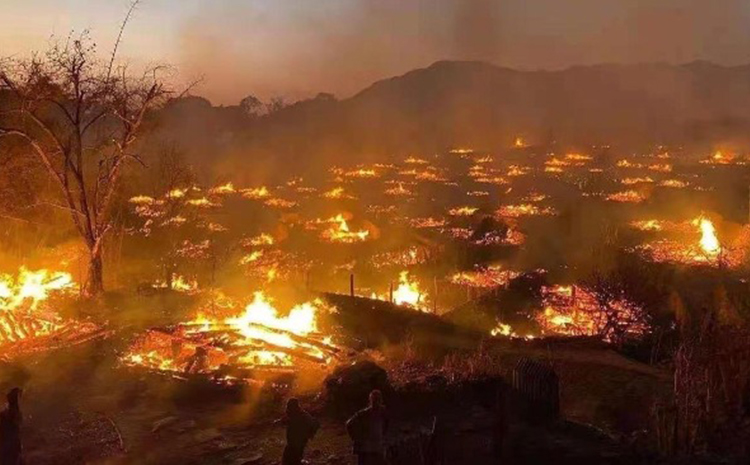 文物古建筑火災.jpg 文物古建筑火災.jpg