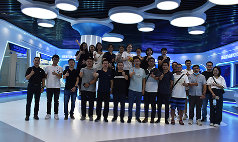 四川省建筑設計研究院領導一行蒞臨四川斯庫爾考察交流