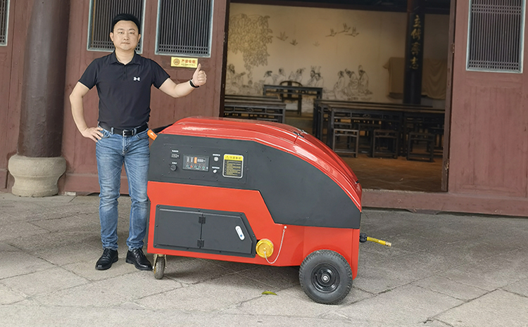 鋰電池移動細水霧.jpg 鋰電池移動細水霧.jpg