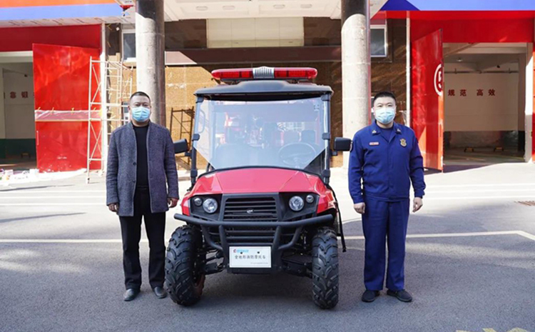 全地形消防摩托車筑牢鎮遠古城景區“防火墻”