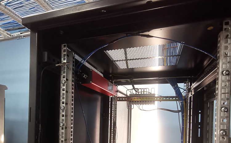 非儲壓式全氟己酮滅火裝置.jpg 非儲壓式全氟己酮滅火裝置.jpg