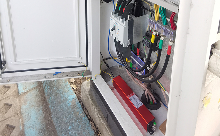 充電樁非儲壓式全氟己酮自動滅火裝置.jpg 充電樁非儲壓式全氟己酮自動滅火裝置.jpg